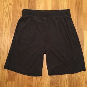 Old Navy boy’s shorts